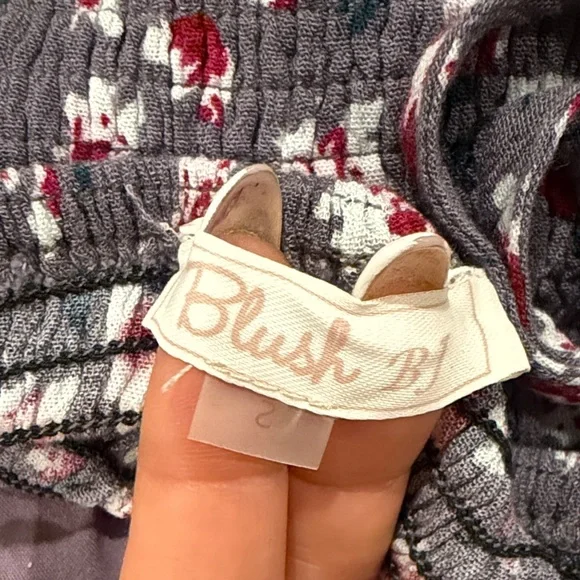 Blush Floral Red and Gray Crop Top - Picture 3 of 4